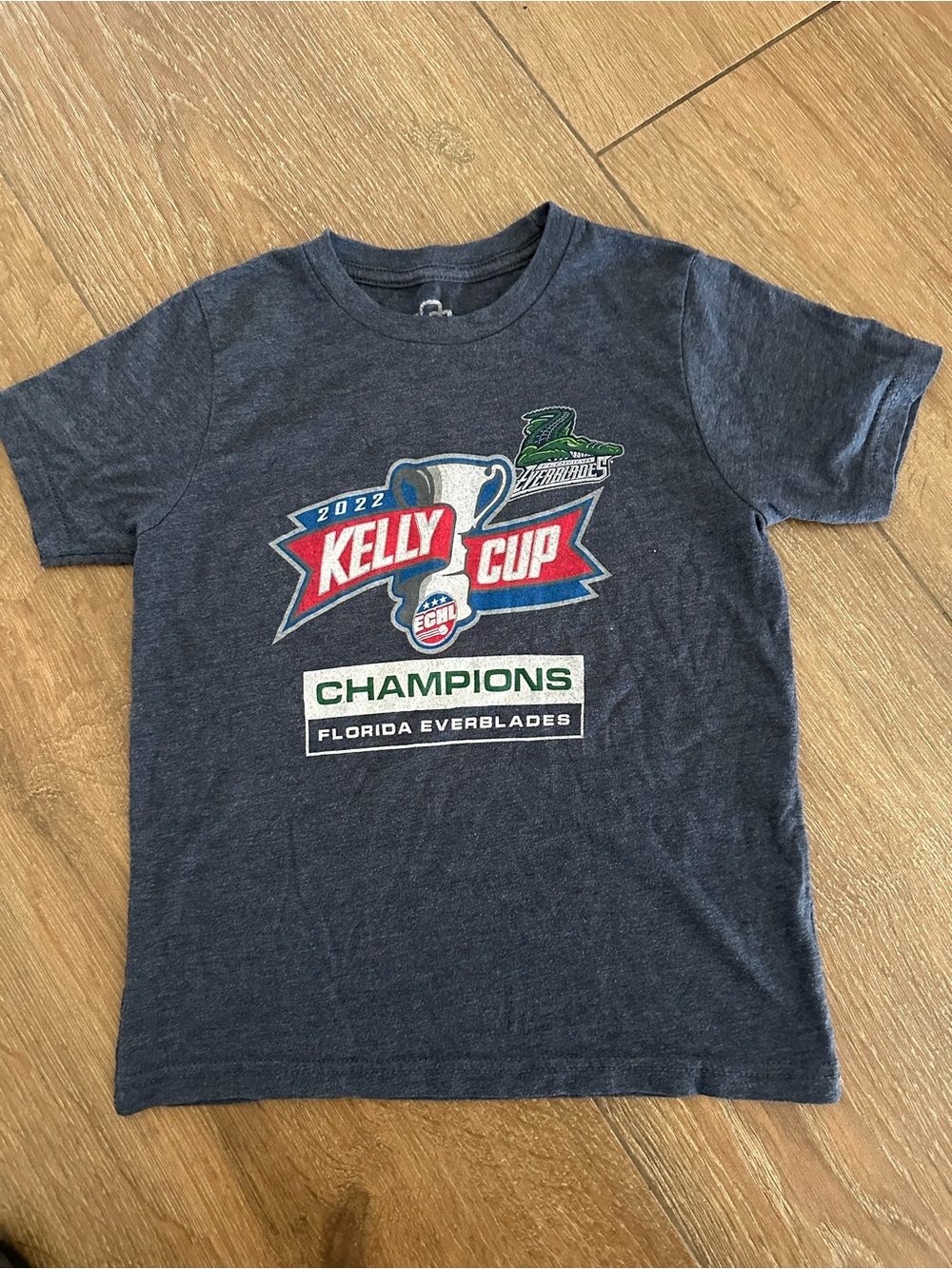 Kids unisex grey Kelly Cup Championship shirt. Size youth S.